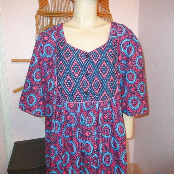 Only Necessities Maxi Dress Size 3X Pockets Artsy Patio Mumu Caftan Casual Boho - Picture 2 of 10